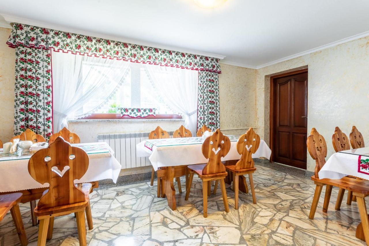 Bed and Breakfast Dw Pawel Poronin Esterno foto