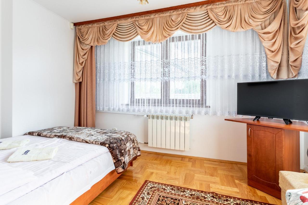 Bed and Breakfast Dw Pawel Poronin Esterno foto